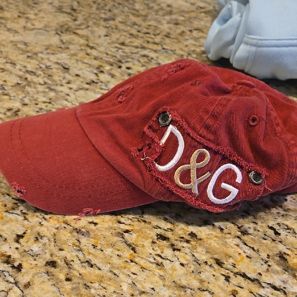 D&G Red Distressed Cap